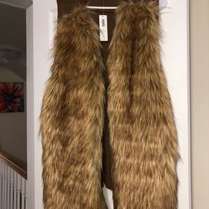Chico’s Fur Vest never worn!!!